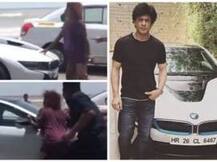 দেখুন: শাহরুখের গাড়ি আটকালেন ভবঘুরে মহিলা