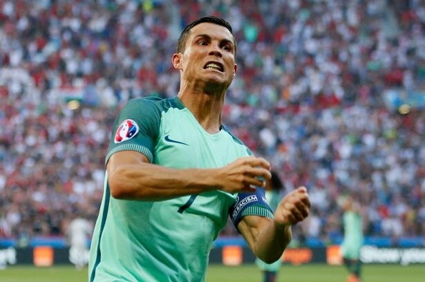 World Cup 2018 Qualifiers Ronaldo Scores Twice Misses Penalty In Portugal Win রোনাল্ডোর জোড়া গোল, পেনাল্টি মিস, বড় জয় পর্তুগালের