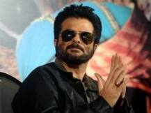 লোকাল ট্রেনে বিপজ্জনক স্টান্ট, অনিল কপূরকে নোটিস