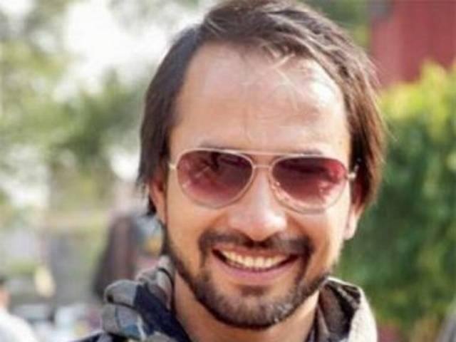 সেরা কমিক চরিত্র: দীপক দবরিয়াল (তানু ওয়েডস্ মানু রিটার্নস্)