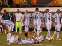 মেসির পথেই তাঁর ৬ সতীর্থ? আর্জেন্টিনার ফুটবলে অশনি সংকেত