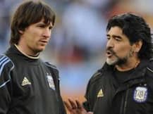 অবসর নিয়ে মেসিকে একা ভাবতে দেওয়া হোক: মারাদোনা