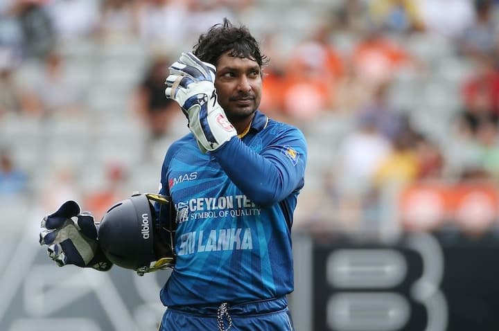 পাঁচ নম্বরে উইকেট কিপার-ব্যাটসম্যান কুমার সঙ্গাকারা। হেলসের মতে, সঙ্গা শ্রীলঙ্কার সবচেয়ে কমপ্লিট ব্যাটসম্যান। ছবি সৌজন্যে এএফপি