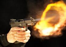 দিল্লিতে দুষ্কৃতীদের সঙ্গে গুলির লড়াই, আহত ২ পুলিশকর্মী, গ্রেফতার ১