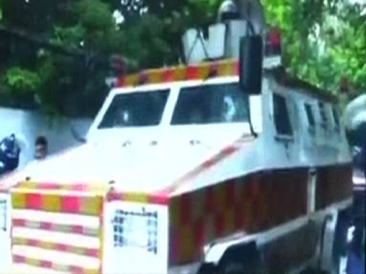 যদিও স্থানীয় নিরাপত্তা সংস্থাগুলির দাবি, এতে স্থানীয় জঙ্গি গোষ্ঠী আনসার আল ইসলাম ও জামাত উল মুজাহিদিনের হাত রয়েছে। 