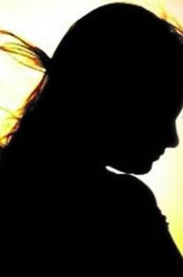 Man Rapes Widow Wife Shoots Video বিধবাকে ধর্ষণ ৬০ বছরের ব্যক্তির, মোবাইলে ভিডিও করল স্ত্রী!