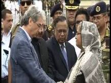 গুলশনে নিহতদের শ্রদ্ধা জানালেন শেখ হাসিনা