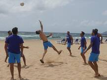 ক্যারিবিয়ান যুদ্ধ শুরুর আগে মানসিক চাপ সরাতে টিম ইন্ডিয়ার ‘বিচ-পার্টি’