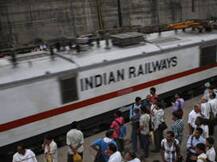 ওয়াইফাই, বিনোদনের ব্যবস্থা সহ ২২টি নতুন সুবিধা তেজস ট্রেনে