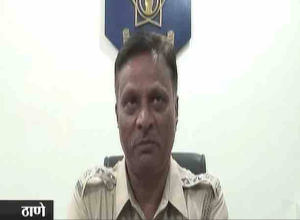 মহিলা সেই সময় বাড়িতে একলা ছিলেন, তাঁর সঙ্গে ছিলেন তাঁর ছোট শিশু।