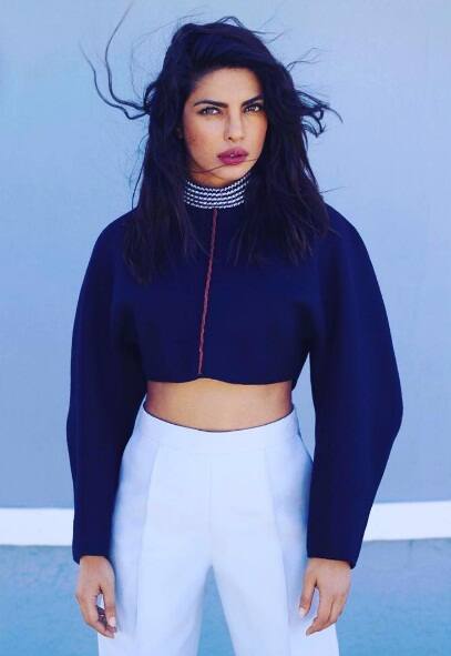 তরুণ এফবিআই এজেন্ট অ্যালেক্স পারিশের চরিত্রে অভিনয় করেছেন প্রিয়ঙ্কা।