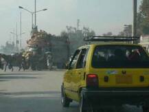 পাকিস্তানে ট্যাক্সি চালকের যৌন লালসার শিকার তরুণ যাত্রী