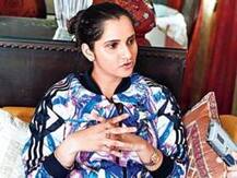 কবে ‘থিতু’ হচ্ছেন? মা হওয়ার কথা ভাবছেন কি? জবাবে বিস্ফোরক সানিয়া