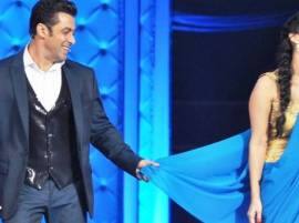 Salman Sunny Leone Are Googles Most Searched Indian Actors গুগল সার্চে ভারতীয় অভিনেতাদের মধ্যে সবচেয়ে এগিয়ে সলমন, সানি লিওন