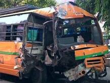 বৈধ নথি নেই, তাপ্পি দেওয়া চাকাতেই ছুটছে স্কুলবাস-পুলকার, অভিযানে নেমে চোখ কপালে পুলিশের