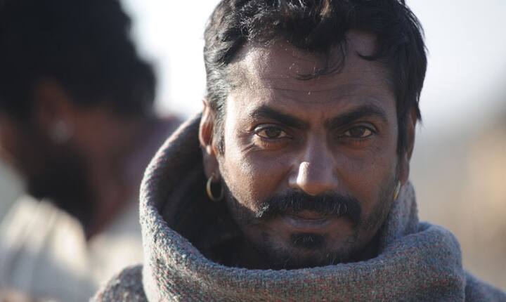 ‘রইস’-এ শাহরুখ খান ছাড়াও নওয়াজউদ্দিন সিদ্দিকির মতো তারকা রয়েছেন। সিনেমাটি আগামী বছরের জানুয়ারিতে মুক্তি পাবে।