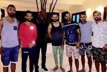 যখন বিরাট কোহলি সহ টিম ইন্ডিয়ার সদস্যরা সাক্ষাত করলেন তাঁদের হিরোর সঙ্গে!!!