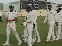 পয়েন্ট ধরে রাখতে গেলে বড় ব্যবধানে সিরিজ জিততেই হবে কোহলিদের