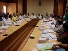 ২১-এর সভা থেকে সুশাসন ও রাজধর্মের বার্তা দিতে পারেন মমতা