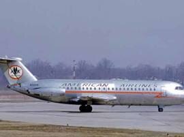 I Will Be Watching You American Airlines Attendant Told Muslim Man আমেরিকান এয়ারলাইন্সে মুসলিম হওয়ায় যাত্রীকে হেনস্থা, নামিয়ে দেওয়া হল বিমান থেকে