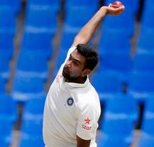 একের পর এক রেকর্ড অশ্বিনের