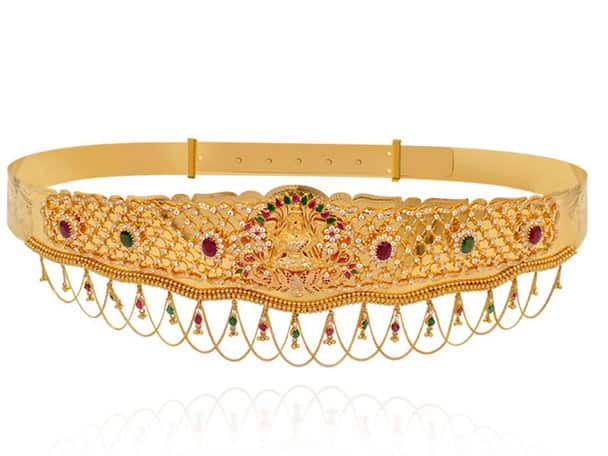  চিকিত্সাশাস্ত্রে নারীকে পুরুষের তুলনায় শারীরিকভাবে দুর্বল মনে করা হয়। বলা হয়, বয়স বাড়ার সঙ্গে সঙ্গে পুরুষদের তুলনায় মহিলাদের হাড় দ্রুত ক্ষয়  হয়ে যায়। সন্তান ধারণ ও সন্তান প্রসবের ফলে এই ক্ষয় আরও দ্রুত ঘটে। এই কারণেই আগেকার দিনে মহিলাদের মধ্যে সোনার গয়না পরার রীতি প্রচলিত ছিল।  