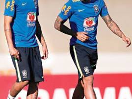 নেইমারে মুগ্ধ ব্রাজিল কোচ, হুঙ্কার দিচ্ছেন ‘নতুন নেইমার’