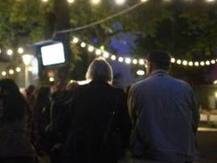 পুরানো ভাঙাচোরা চেয়ার কিনে ’গুপ্তধন’ পেলেন দম্পতি