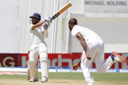 রাহানে টেস্টে সাতটি সেঞ্চুরি করেছেন। তার মধ্যে পাঁচটিই বিদেশের মাটিতে। 