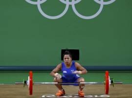 Weightlifter Mirabai Chanu Fails To Complete Her Event অলিম্পিকে ভারোত্তোলন-এ হতাশ করলেন ভারতের মীরাবাঈ চানু