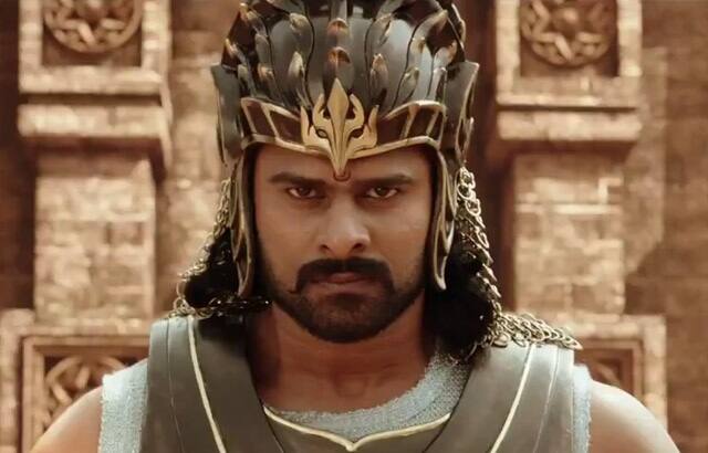  নতুন বাহুবলী-তে রয়েছেন রাণা ডগ্গুবতী, তমন্না ভাটিয়া, প্রভাস ও অনুষ্কা শেট্টি। 