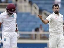 পাঁচ বোলার খেলায় সুবিধা হচ্ছে, বলছেন মহম্মদ শামি