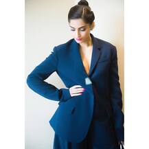 ইনস্টাগ্রামে শেয়ার করা সোনমের কিছু ছবি...