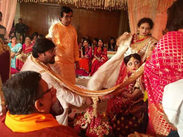 উপস্থিত ছিলেন রাজ্যে বিজেপি নেতারাও। ছিলেন বলিউডের তারকারাও।