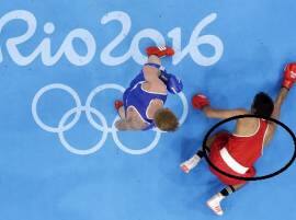 জার্সিতে লেখা নেই দেশের নাম, বিপাকে ভারতীয় বক্সাররা Disqualification Looms Large Over Indian Boxers At Rio Olympics জার্সিতে লেখা নেই দেশের নাম, বিপাকে ভারতীয় বক্সাররা