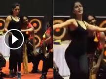 দেখুন: মাঝরাতে ক্যাটরিনা কাইফের নাচ!