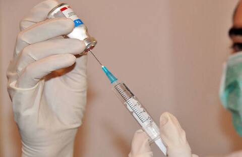 ছেলে শৈশব থেকে জীবন্মৃত, স্বেচ্ছামৃত্যু চেয়ে আদালতে বাবা ছেলে শৈশব থেকে জীবন্মৃত, স্বেচ্ছামৃত্যু চেয়ে আদালতে বাবা