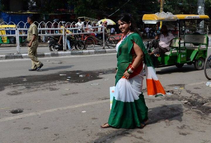 ৭০ তম স্বাধীনতা দিবস পালিত হচ্ছে দেশজুড়ে, দেখুন সেই সমস্ত অনুষ্ঠানের কিছু ঝলক