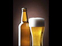 চুল নরম এবং বাউন্সি করতে, কাপড় থেকে চায়ের দাগ তুলতে, মাংস ম্যারিনেট করতে ব্যবহার করুন বিয়ার