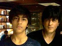 আরিয়ানকে বিশ্ববিদ্যালয়ে ভর্তি করতে গিয়ে বিচ্ছেদে কাতর শাহরুখ, লিখলেন হৃদয় ছুঁয়ে যাওয়া পোস্ট