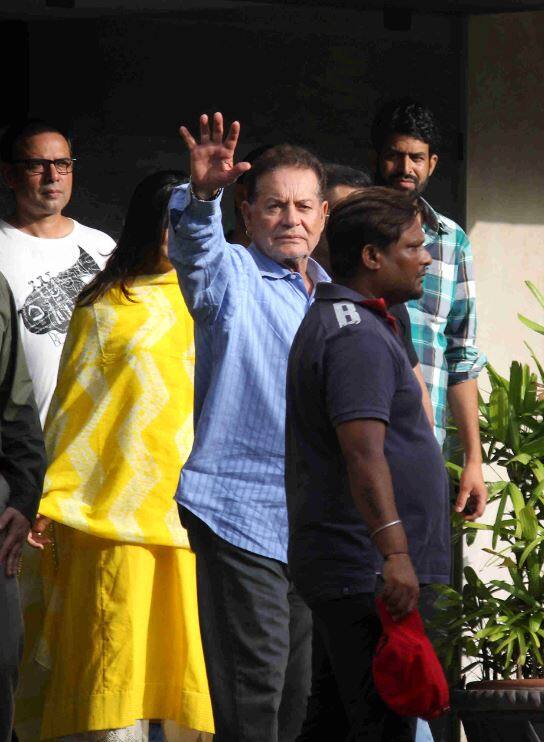 সেলিম খান। 