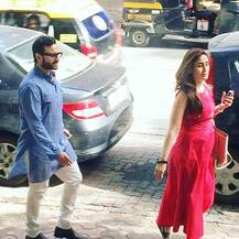 আসন্ন সন্তানের জন্য কেনাকাটায় ব্যস্ত সেফ-করিনা