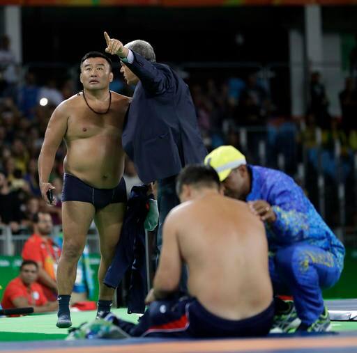 এই বিতর্কের জেরে অলিম্পিক থেকে নিষিদ্ধ হয়ে গিয়ে আবার স্থান পাওয়া খেলাটি নিয়ে নতুন করে প্রশ্ন উঠে গিয়েছে