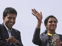 সিন্ধু বিশ্বসেরা শাটলার হবেন, আশায় কোচ গোপীচাঁদ