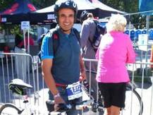 ১২ ঘন্টায় ৪২ কিমি দৌড়ে, ৩.৮৬ কিমি সাঁতরে, ১৮০ কিমি সাইকেল চালিয়ে সকলকে চমকালেন ৪৪-এর দাহিয়া