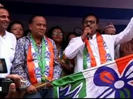 Gta Chairman Joins Trinamul As Mamata Issues Warning To Morcha তৃণমূলে যোগ জিটিএ চেয়ারম্যানের, ঘর ভেঙে মোর্চাকে কড়া বার্তা মমতার