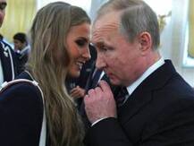 সরকারের দেওয়া বিএমডবলু বিক্রির চেষ্টা, বিতর্কে রাশিয়ার অ্যাথলিট