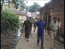 জামুড়িয়ায় তৃণমূলের গোষ্ঠীসংঘর্ষ, গুলিবিদ্ধ নিরীহ গ্রামবাসী