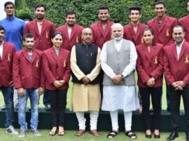 Vijay Goel Calls Sindhu Sakshi Rio Gold Medallists Gets Trolled Again সিন্ধু, সাক্ষী অলিম্পিকে সোনা পেয়েছেন! ক্রীড়ামন্ত্রীর মন্তব্যে হাসির ঝড়