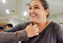 দেখুন, শ্যুটার মেয়ের স্বপ্নপূরণে বিয়ের জন্য জমানো টাকায় পাঁচ লাখের রাইফেল দিলেন অটোচালক বাবা